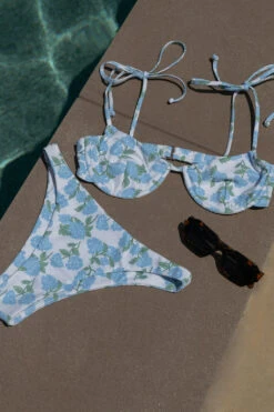 Billie Swim Top -Free Tide Area DSC7020 Edit