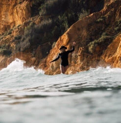 Manera Seafarer 2mm Bikini Springsuit 37 Manera Seafarer 2mm Bikini Springsuit -Free Tide Area GALERIE Bikisuit Women S d7f8b33e