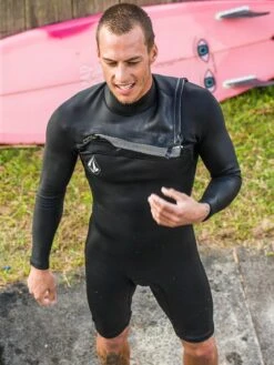 Volcom Men's Modulator 2mm Long Sleeve Chest Zip Springsuit -Free Tide Area Volcom Mens Modulator 2mm Long Sleeve ChestZip Springsuit Wetsuit black 6