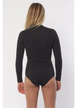 Women's Sisstrevolution Summer Seas 1mm Long Sleeve Cheeky Springsuit -Free Tide Area Women sSisstrevolutionSummerSeasLongsleeveCheekyWetsuitinBlack2