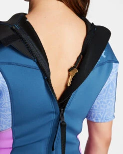 Billabong 2/2mm Synergy Back Zip Short Sleeve Springsuit 12 Billabong 2/2mm Synergy Back Zip Short Sleeve Springsuit -Free Tide Area abjw500106 billabong w dps dtl3